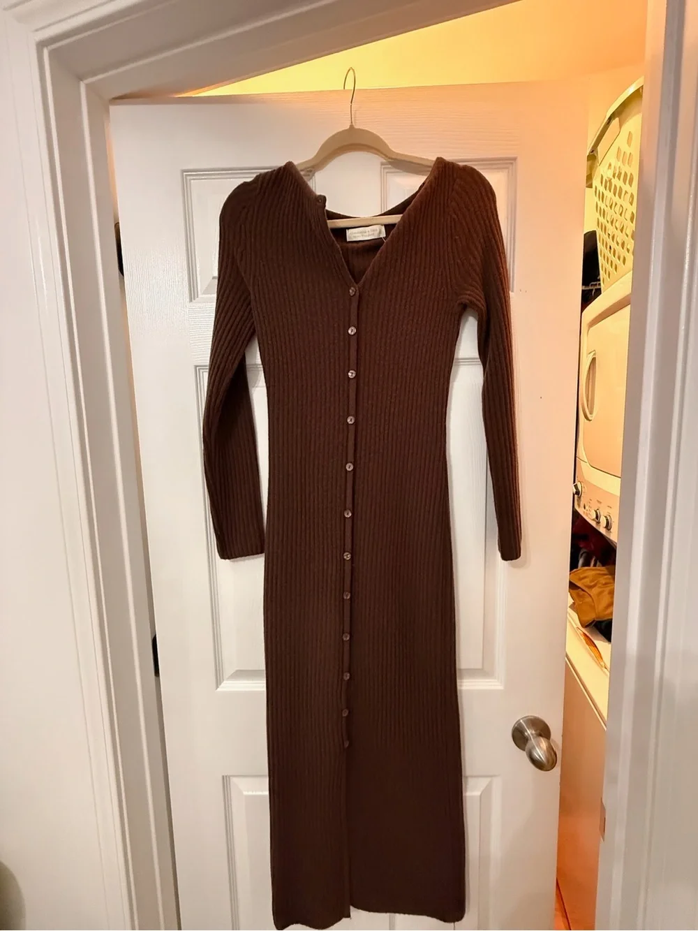 Abercrombie & Fitch Brown V-Neck Merino Wool-Blend Winter Dress
